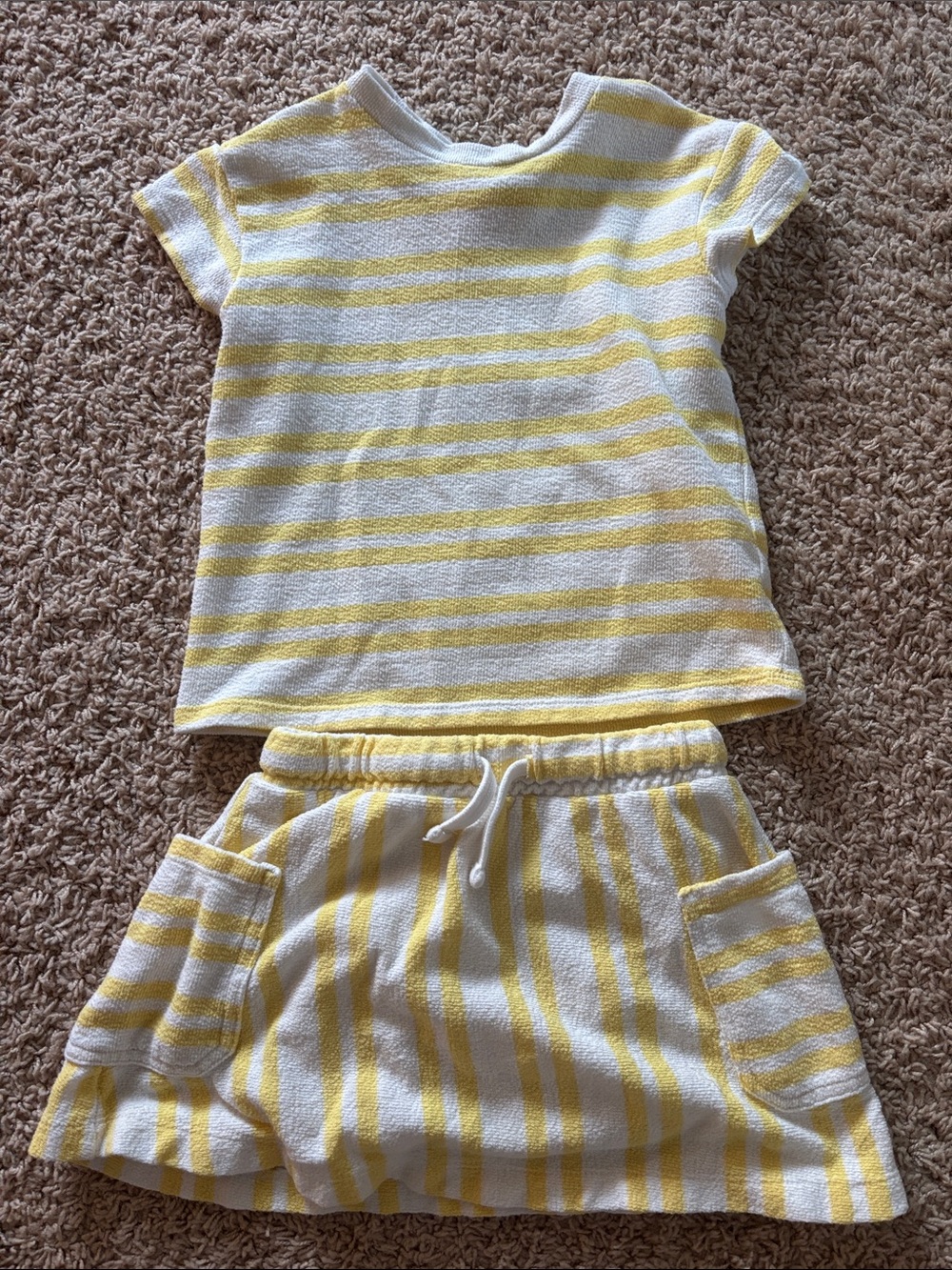 Cat & Jack Yellow and White Striped Kids Pajama Set - Short Sleeve Top & Shorts